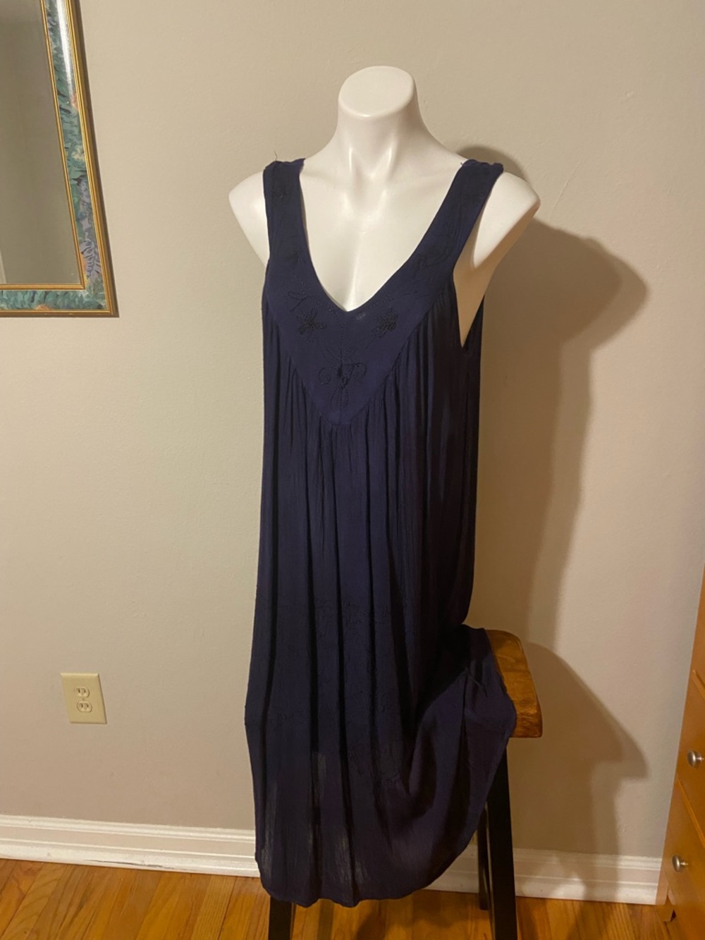 Women's Navy V-Neck Midi Dress